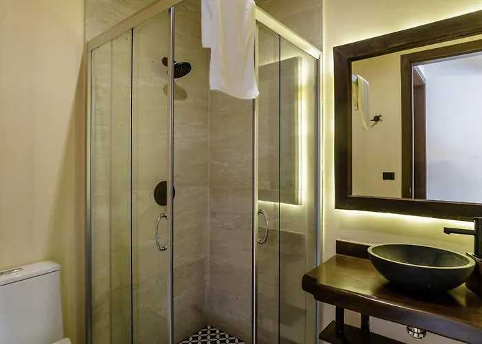 4bdr Luxury 2 Private Pools 10 Min & Zamna *